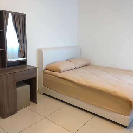 Aliff Avenue 2 Bedroom Homestay جوهر بهرو المظهر الخارجي الصورة